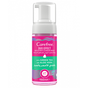 CAREFREE ® DUO EFFECT INTIMATE CLEANSING MOUSSE WITH GREEN TEA AND ALOE VERA 200 ML